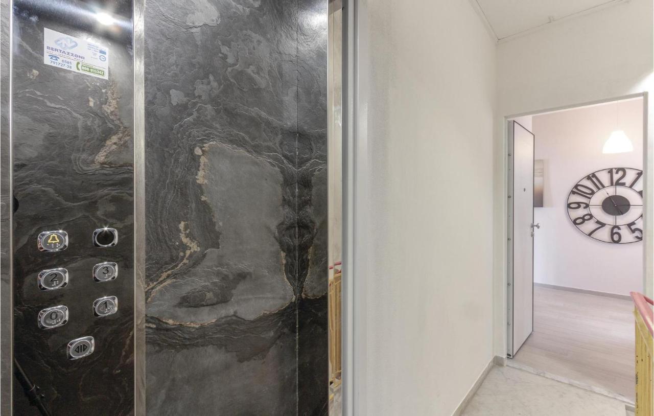 Sul Mare Appartement Lido di Camaiore Buitenkant foto